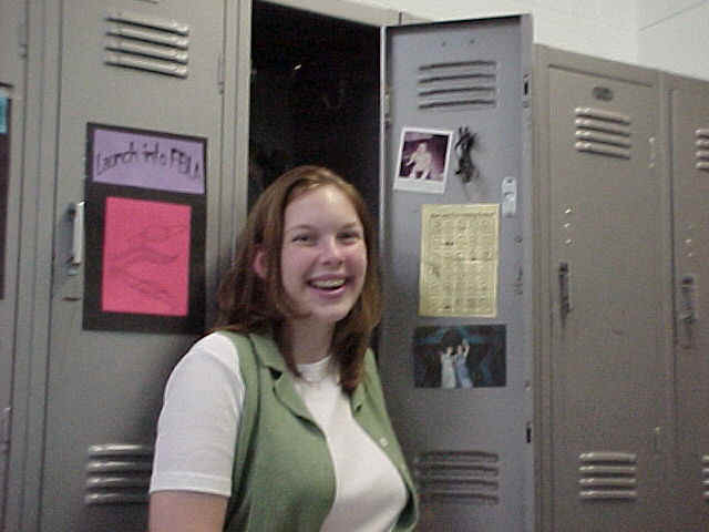 lockerme.jpg (26548 bytes)